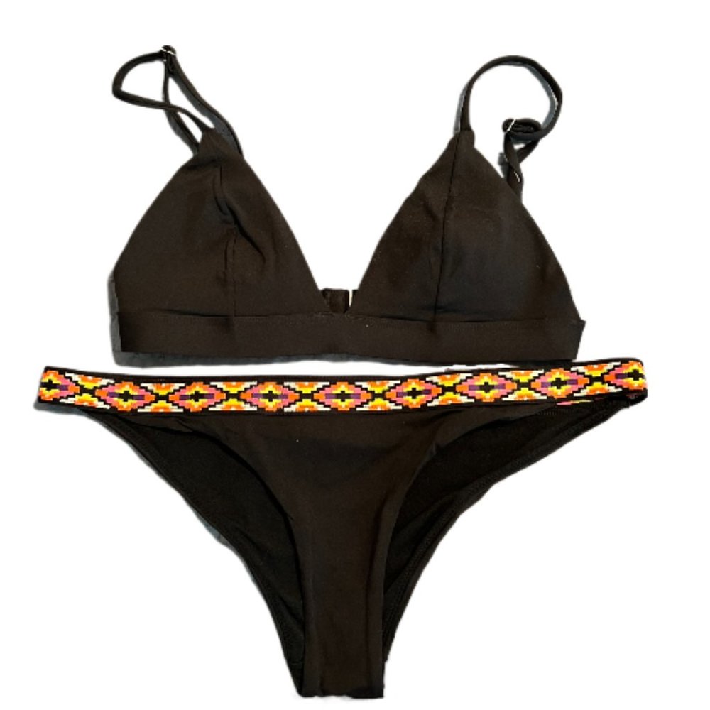 H&M Size 6 Women Bikini Set Black Triangle Top & Tribal Trim Cheeky Bottom